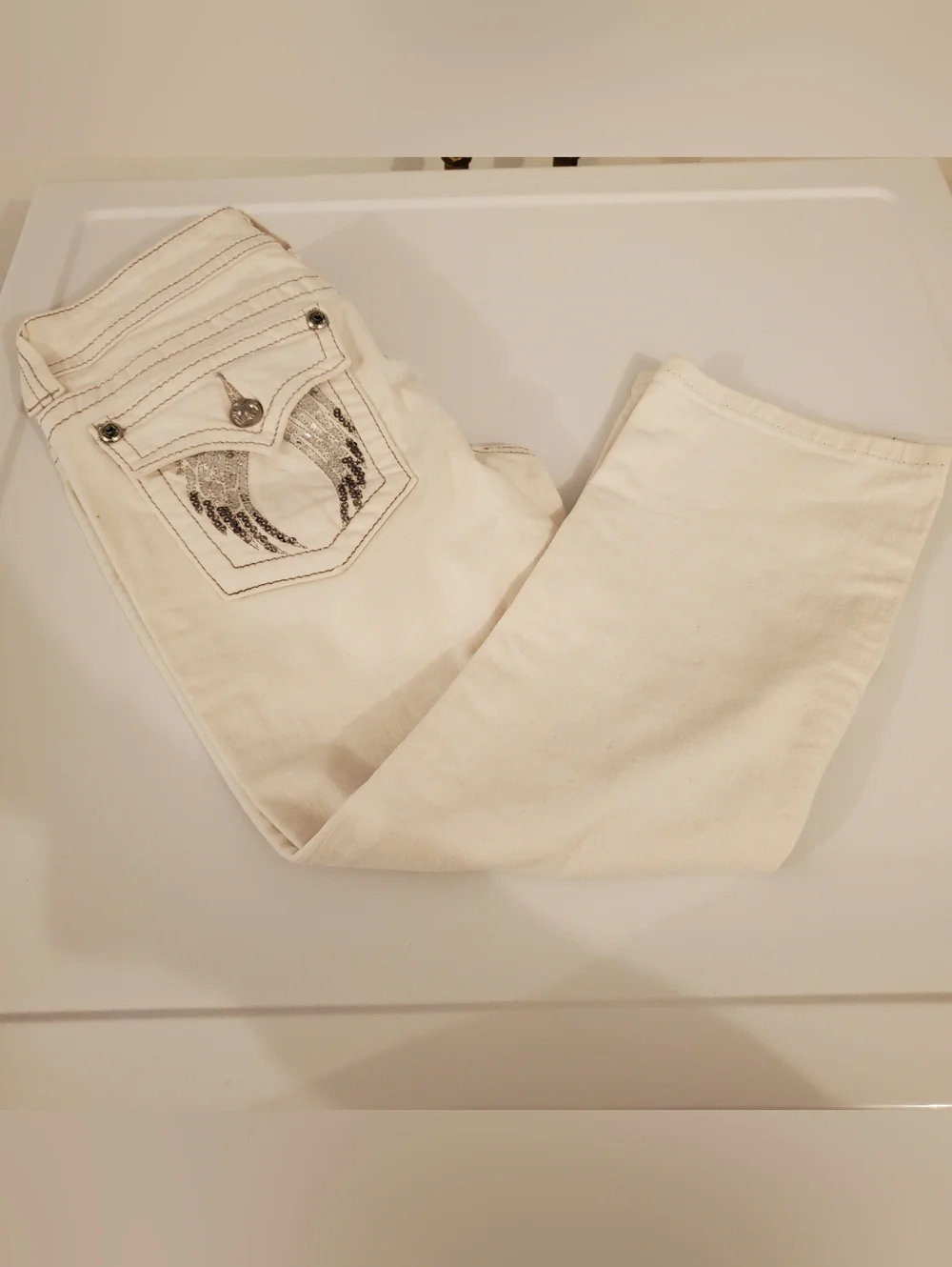 Miss Me Y2k Angel Capri - Picture 4 of 15